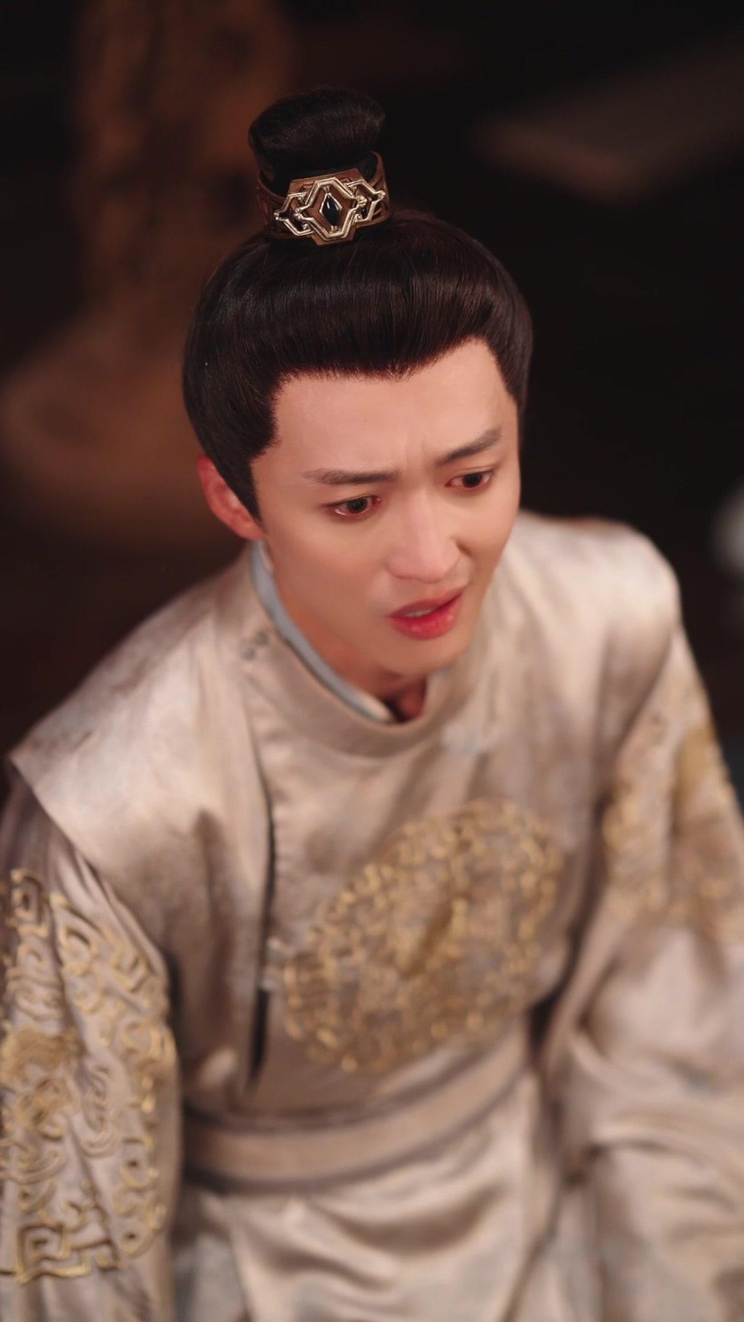 I Became My Sister to Avenge Her