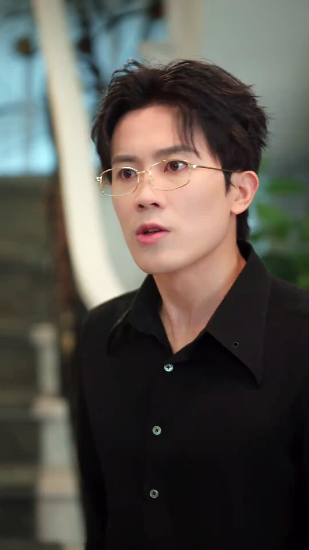 Chồng Mới Hay Ghen