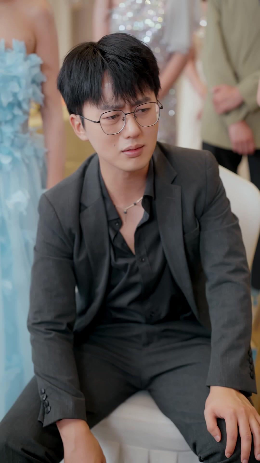 الحب مقابل العمر