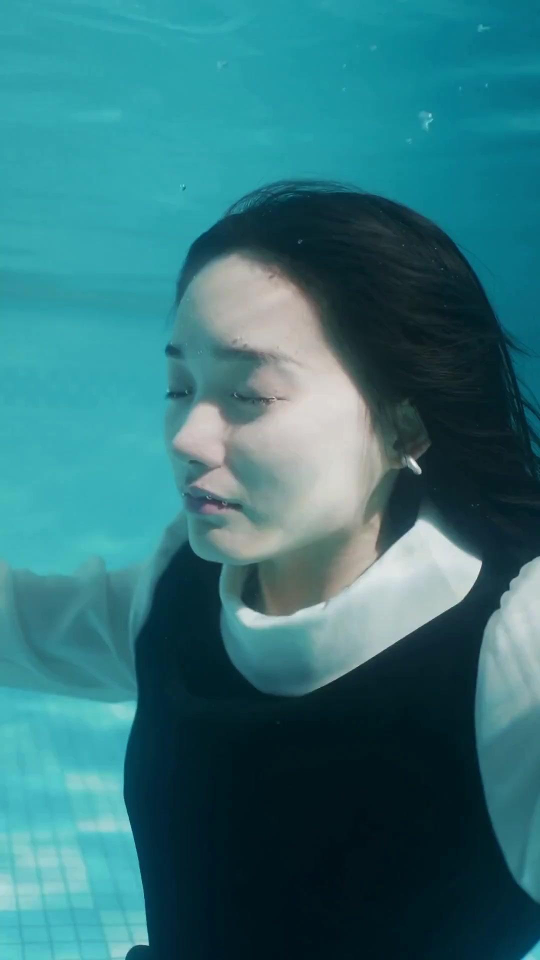 (Doblado) Siempre fui la abandonada