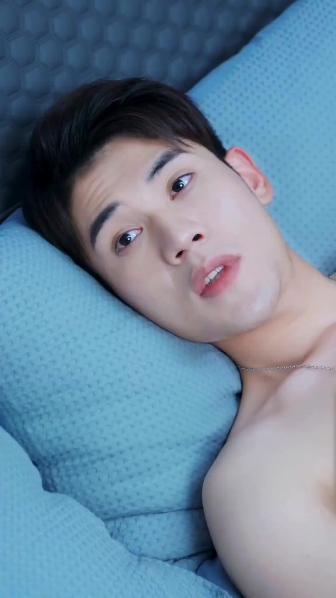 Ẩn Long Ngạo Thế