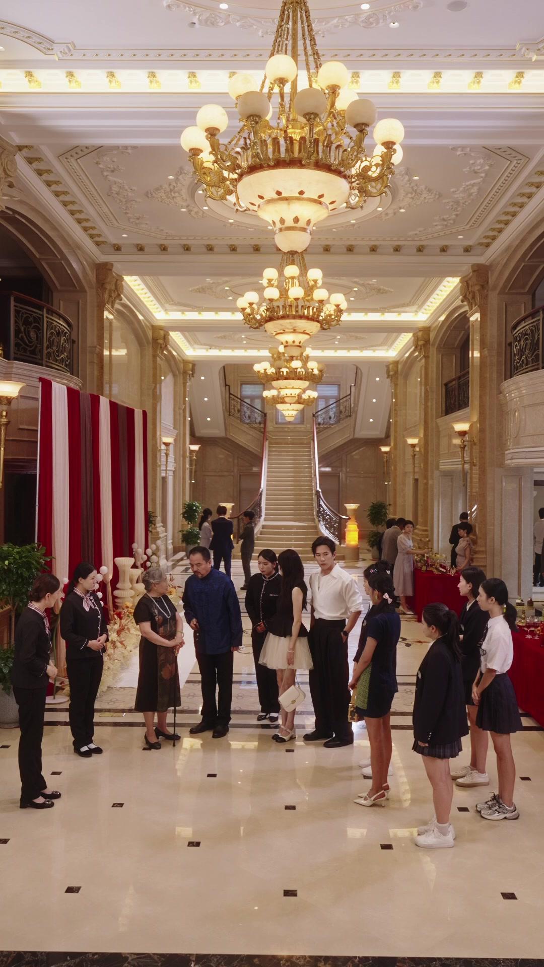 Renací para romperte el corazón