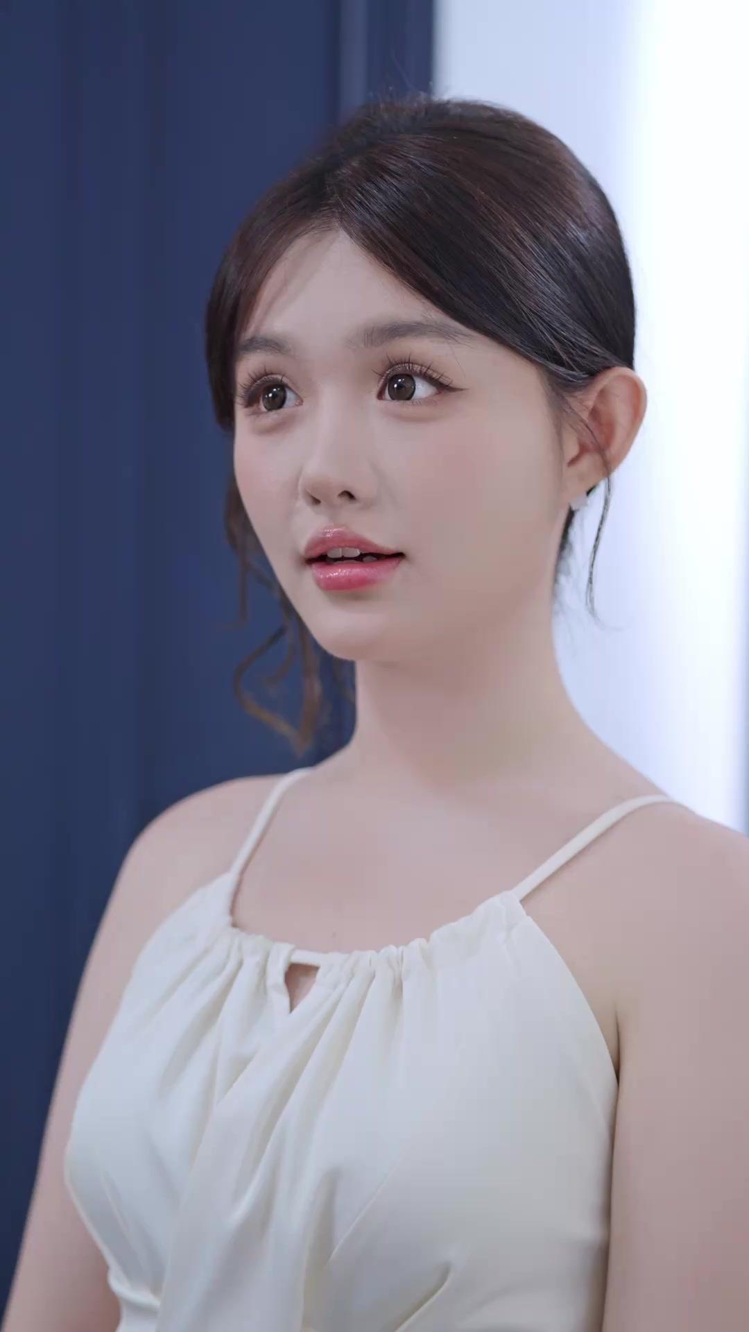 Cinta Petani Cantik dan Pilot Ulung