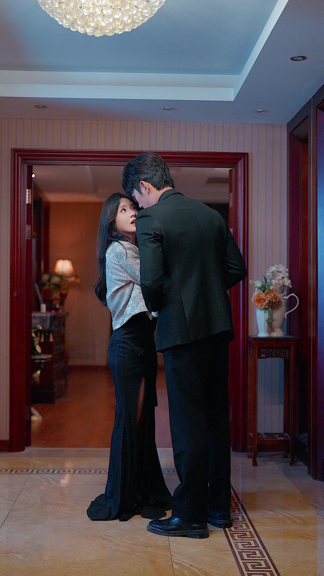 아가씨의 수행 경호원