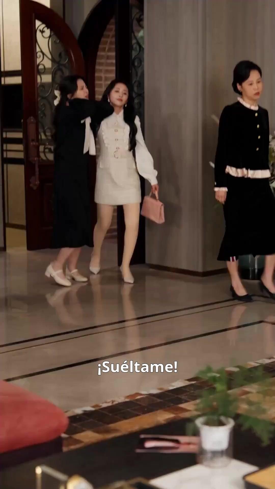 (Doblado) Mi jefe, mi amor