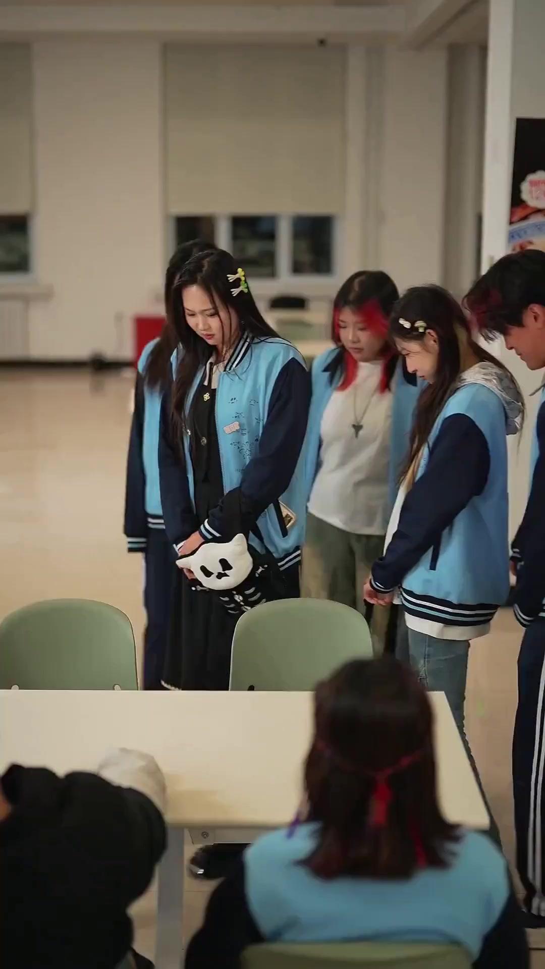 (Dubbed) What? The Noodle Vendor Was a King!