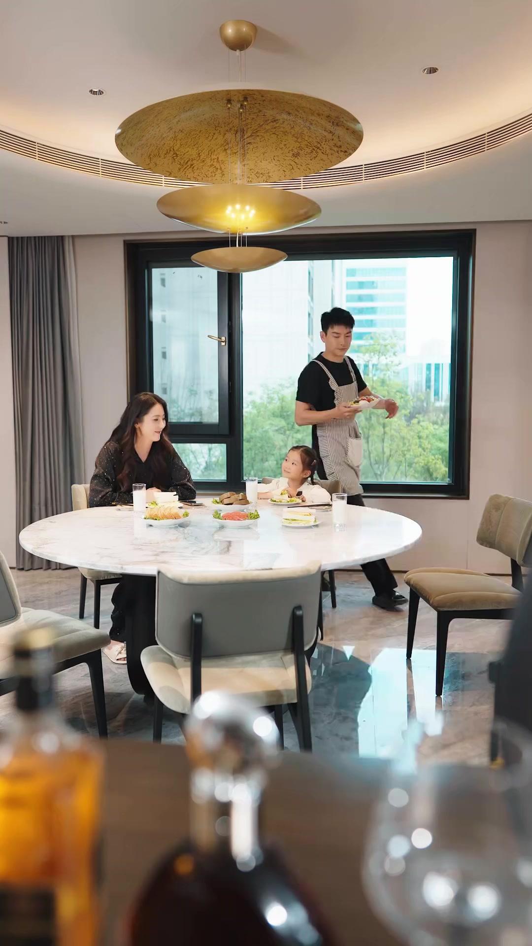 My Daughter Found Her Billionaire Dad