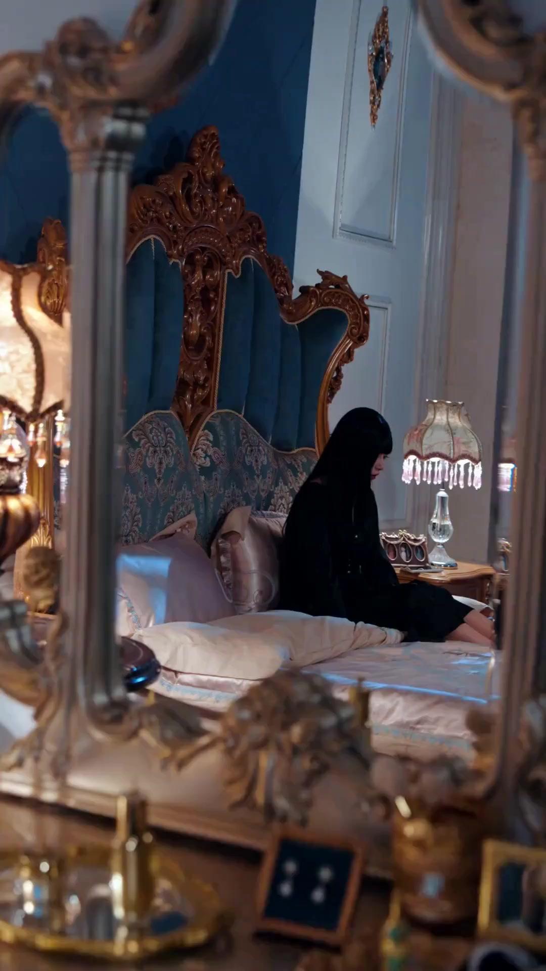 (Dublajlı) Karanlığın Efendisi