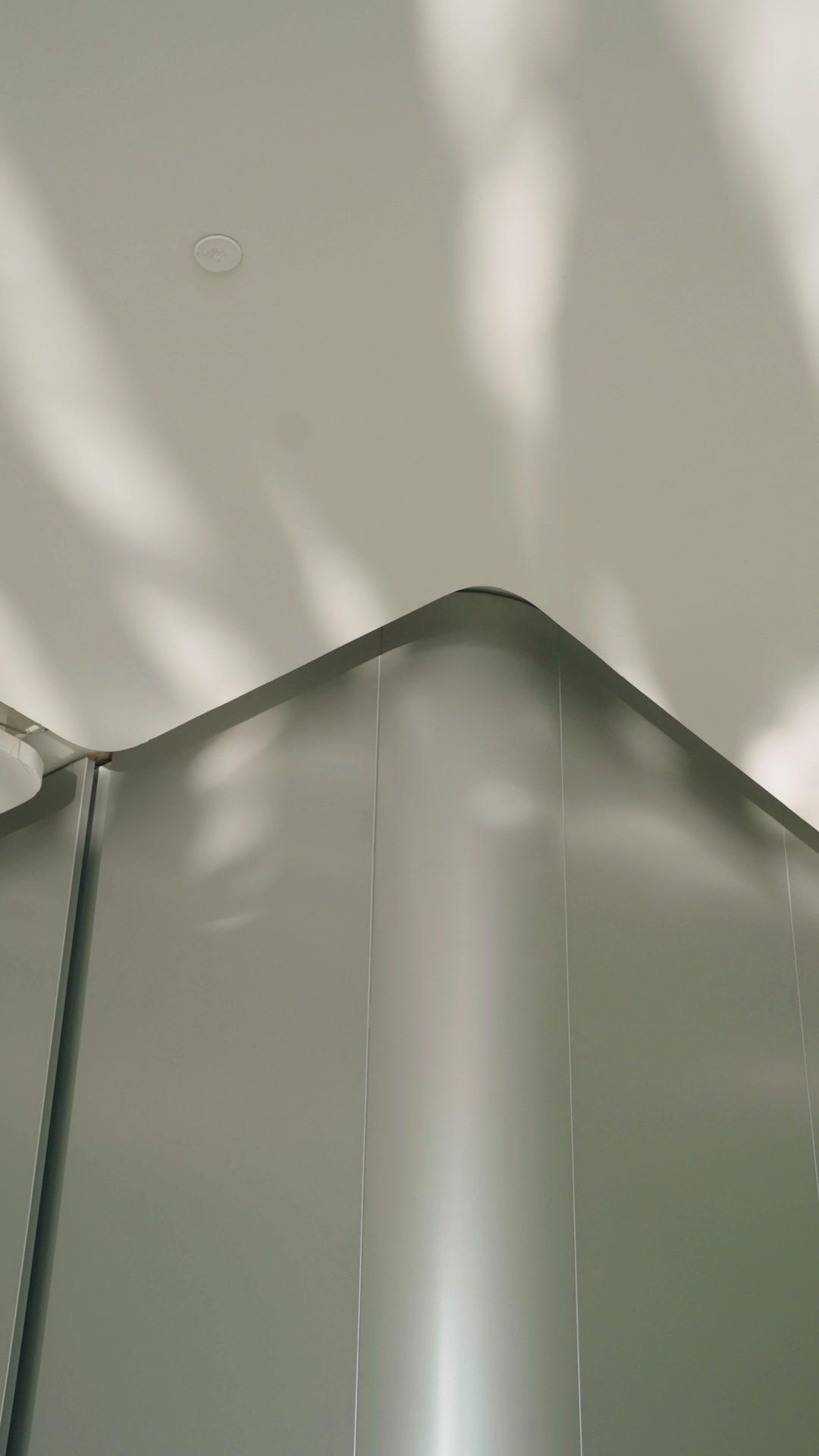 厲總，您的乖乖妻是裝的