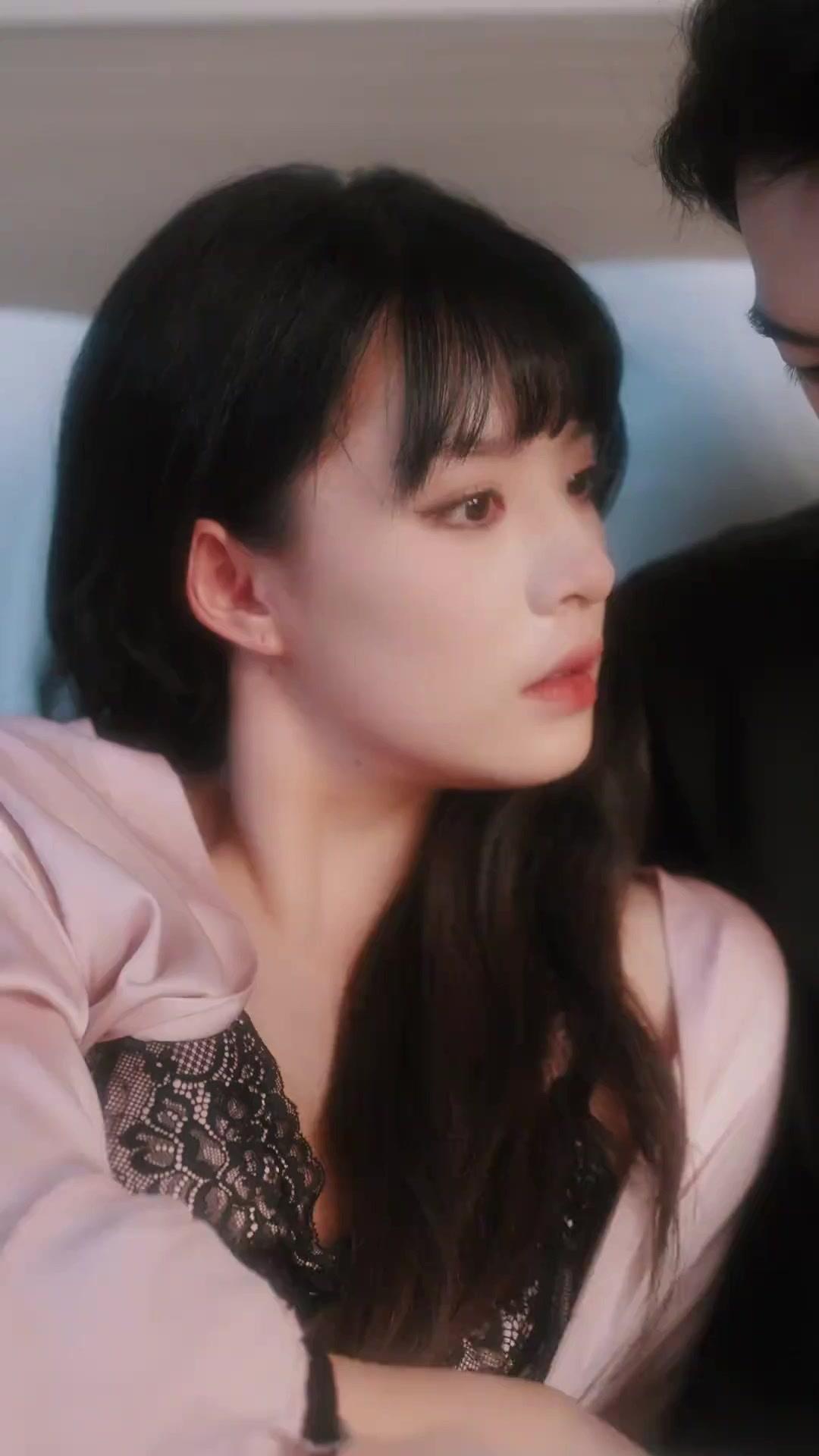 (吹き替え) 俺の死で終わるはずの愛