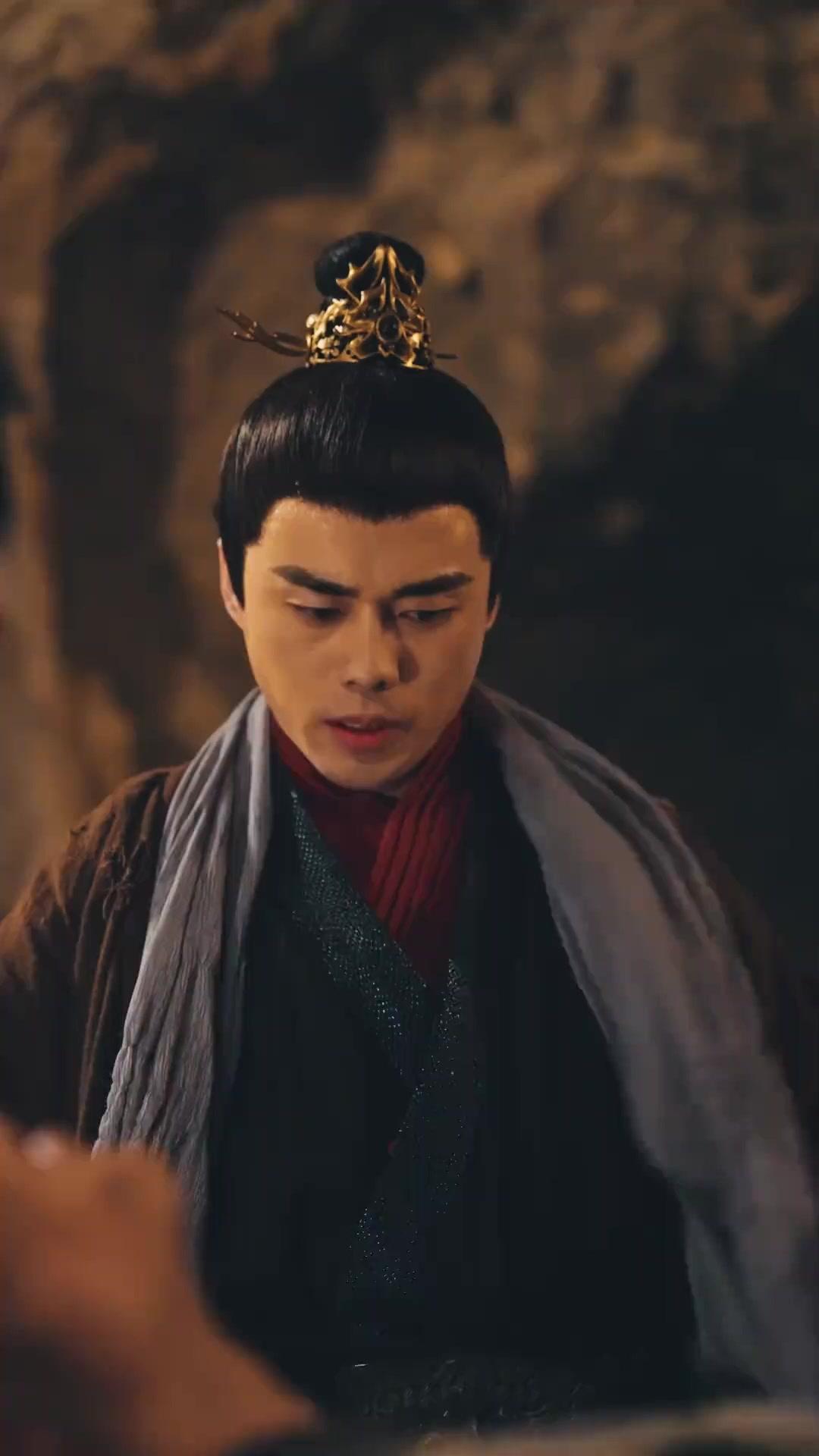 Kayıp Anne: Sarayın Gölgesinde