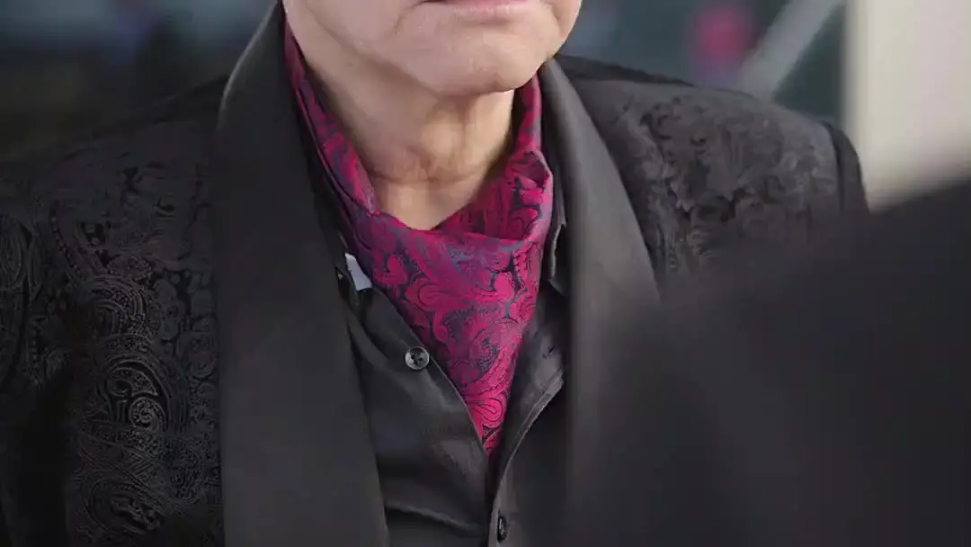 A Baby, a Billionaire, And Me: When the Gramophone Plays the Truth