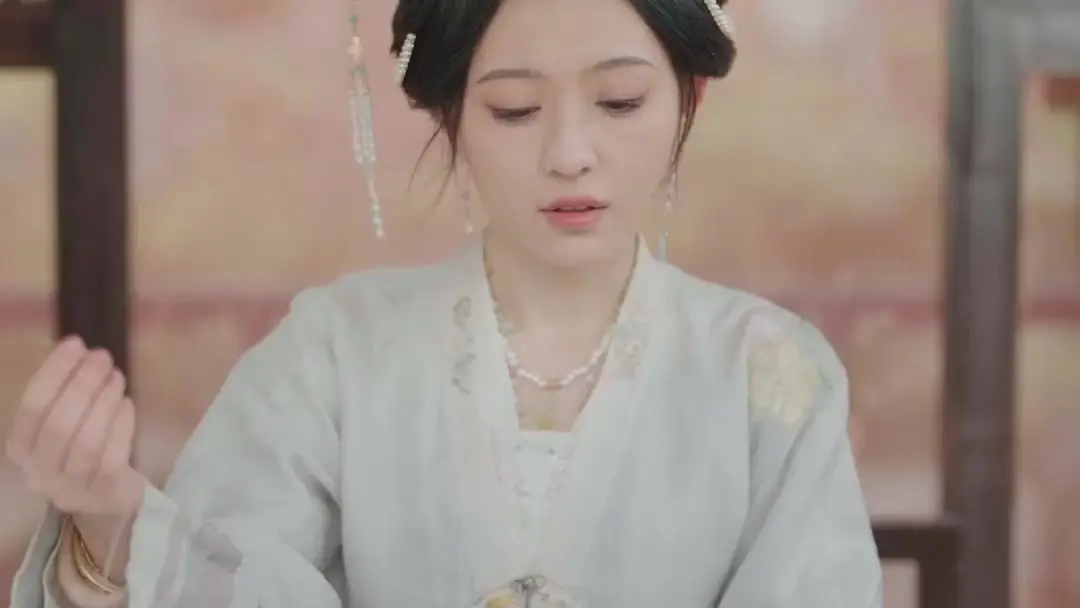 Green Robe, Heavy Heart