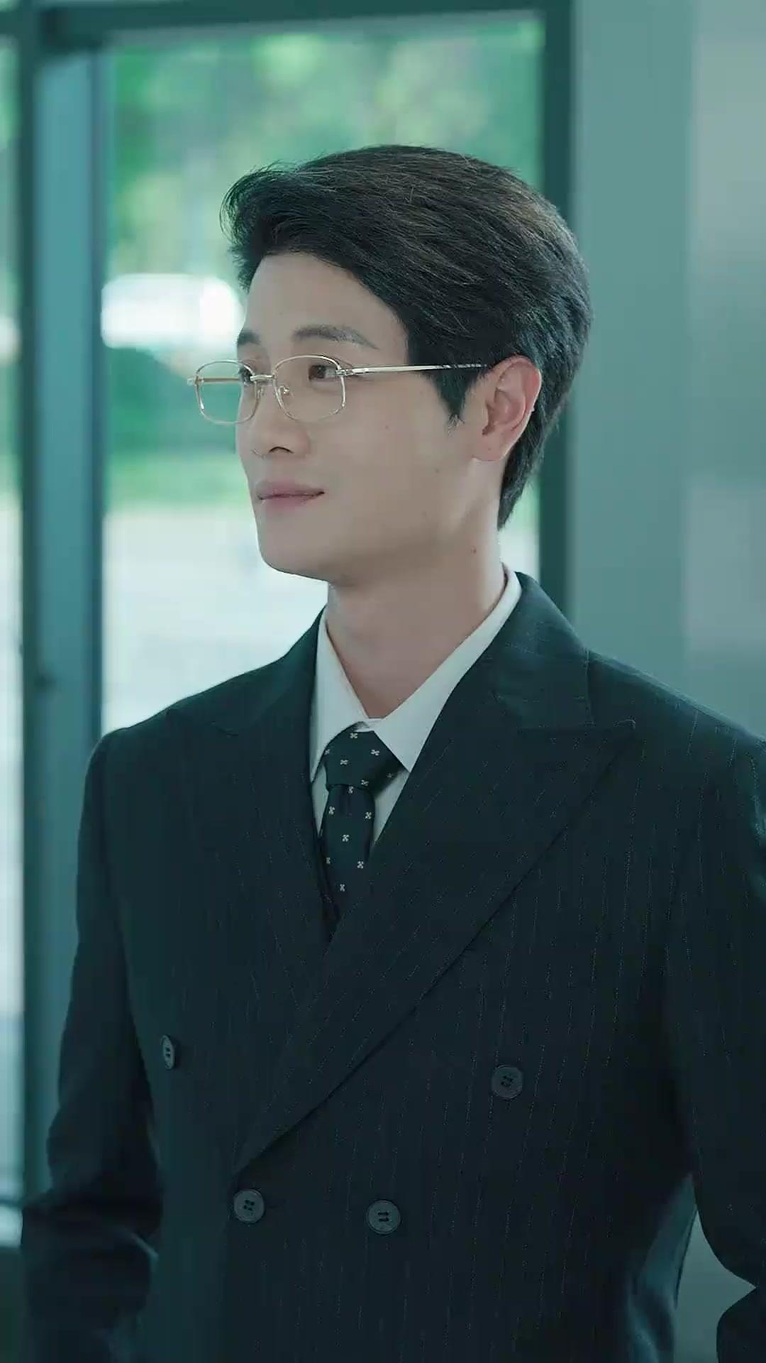 (Sulih suara)Cinta berubah menjadi benci