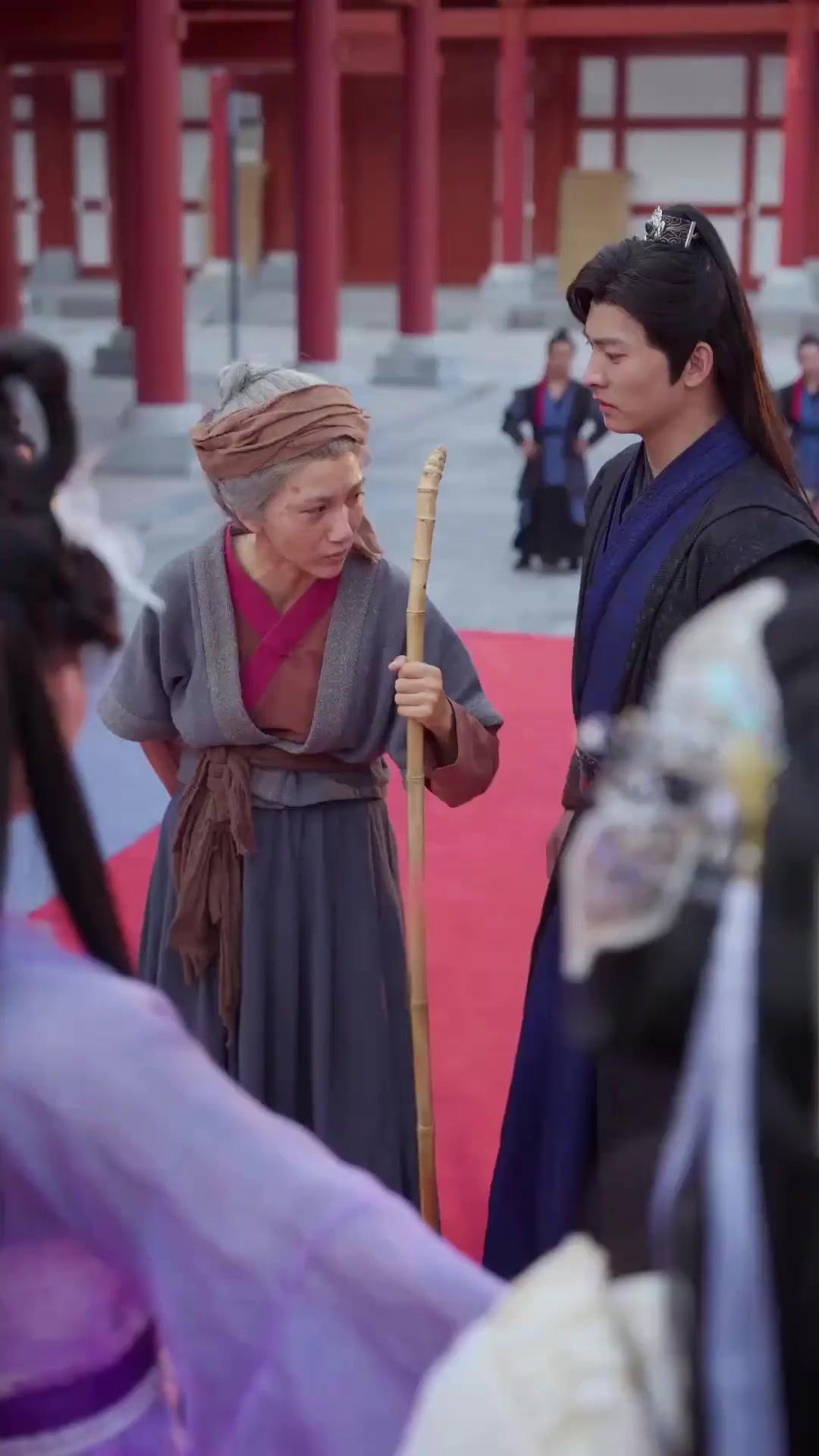 (Dublajlı) Ejderhanın Zafer Yolu