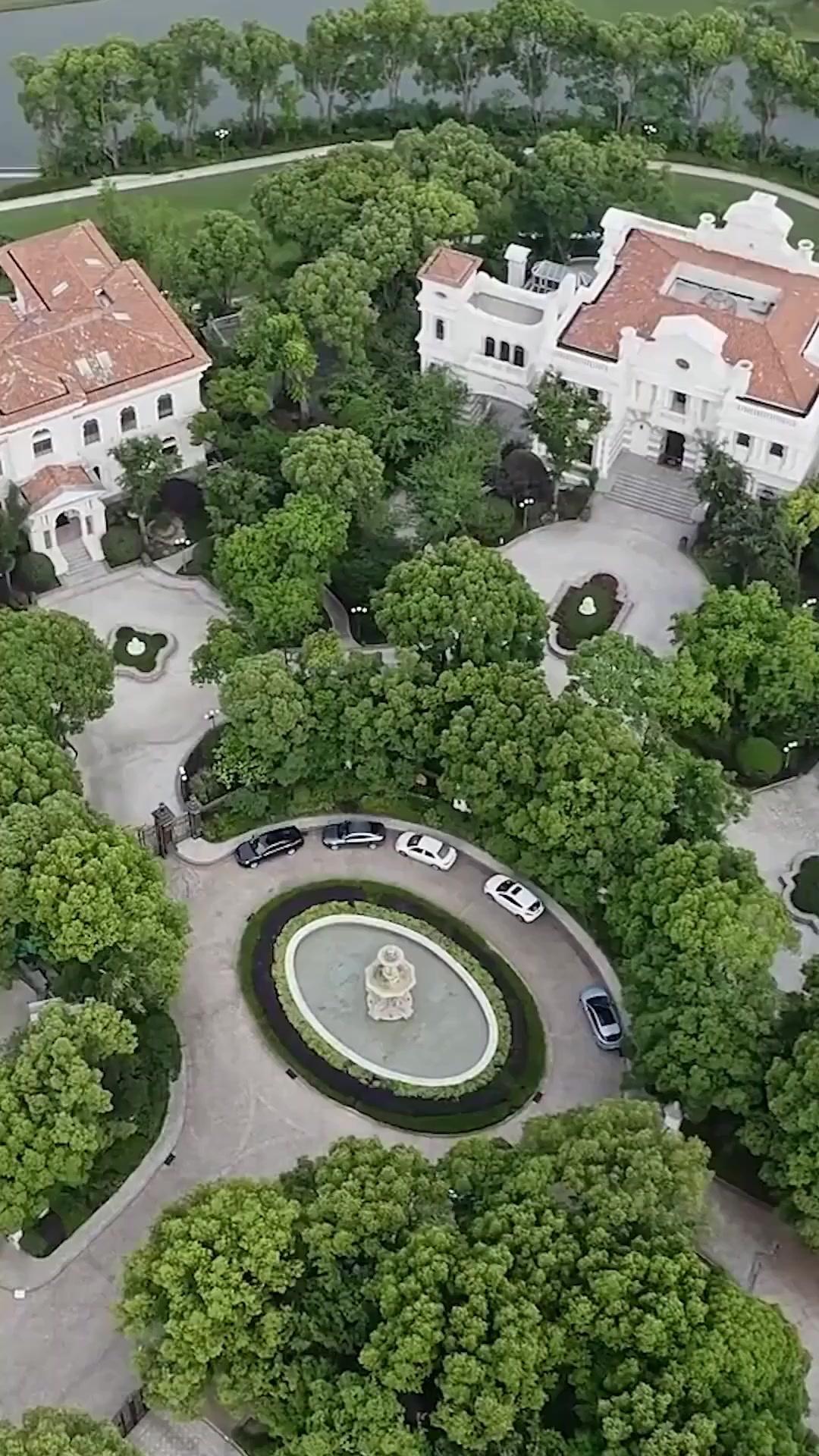 (Dubbed)Conquer Me with a Kiss