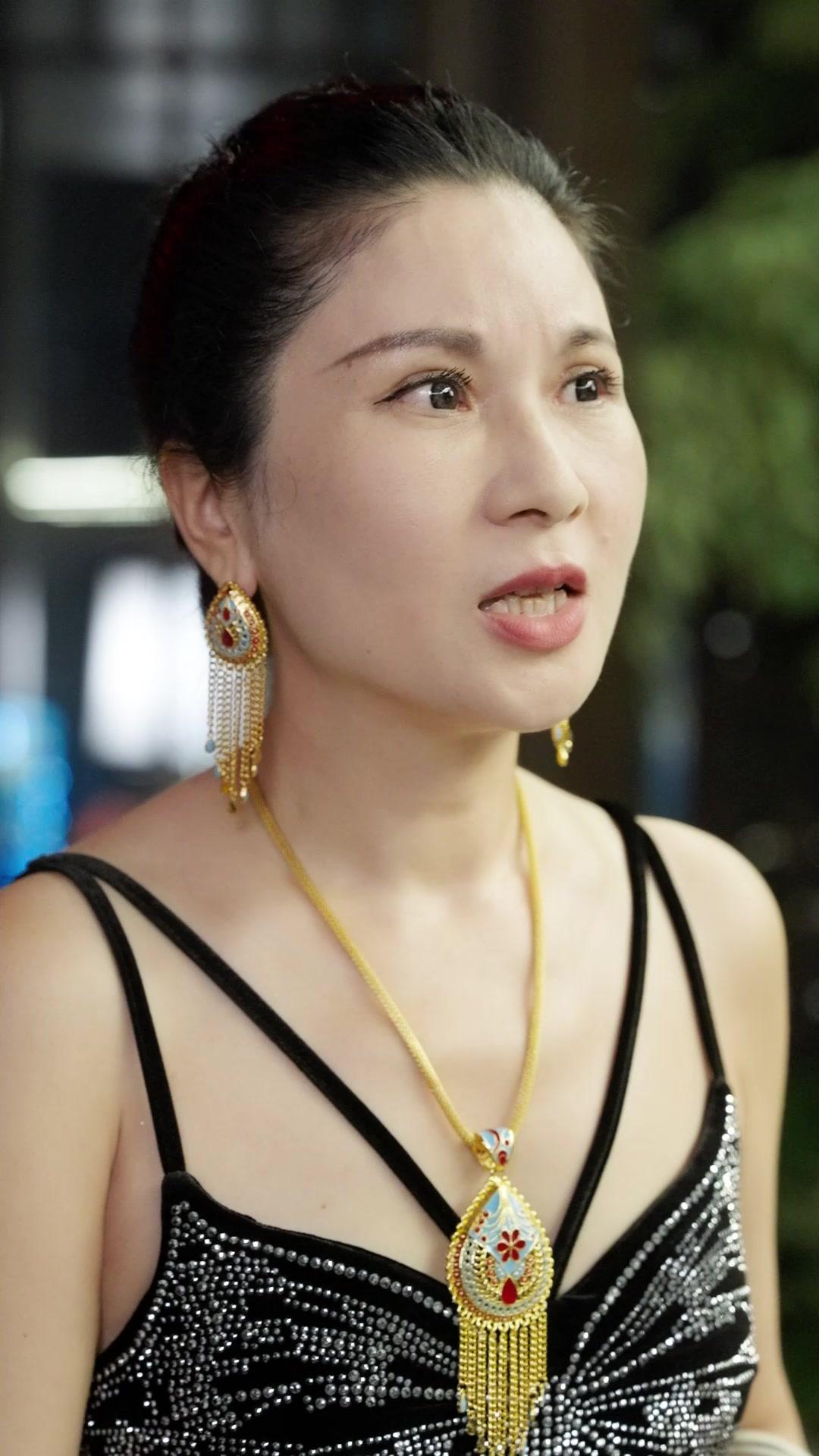 保全大叔竟是金融大亨