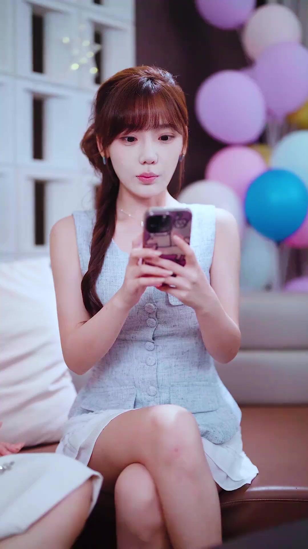 99와 100사이, 스민 이별