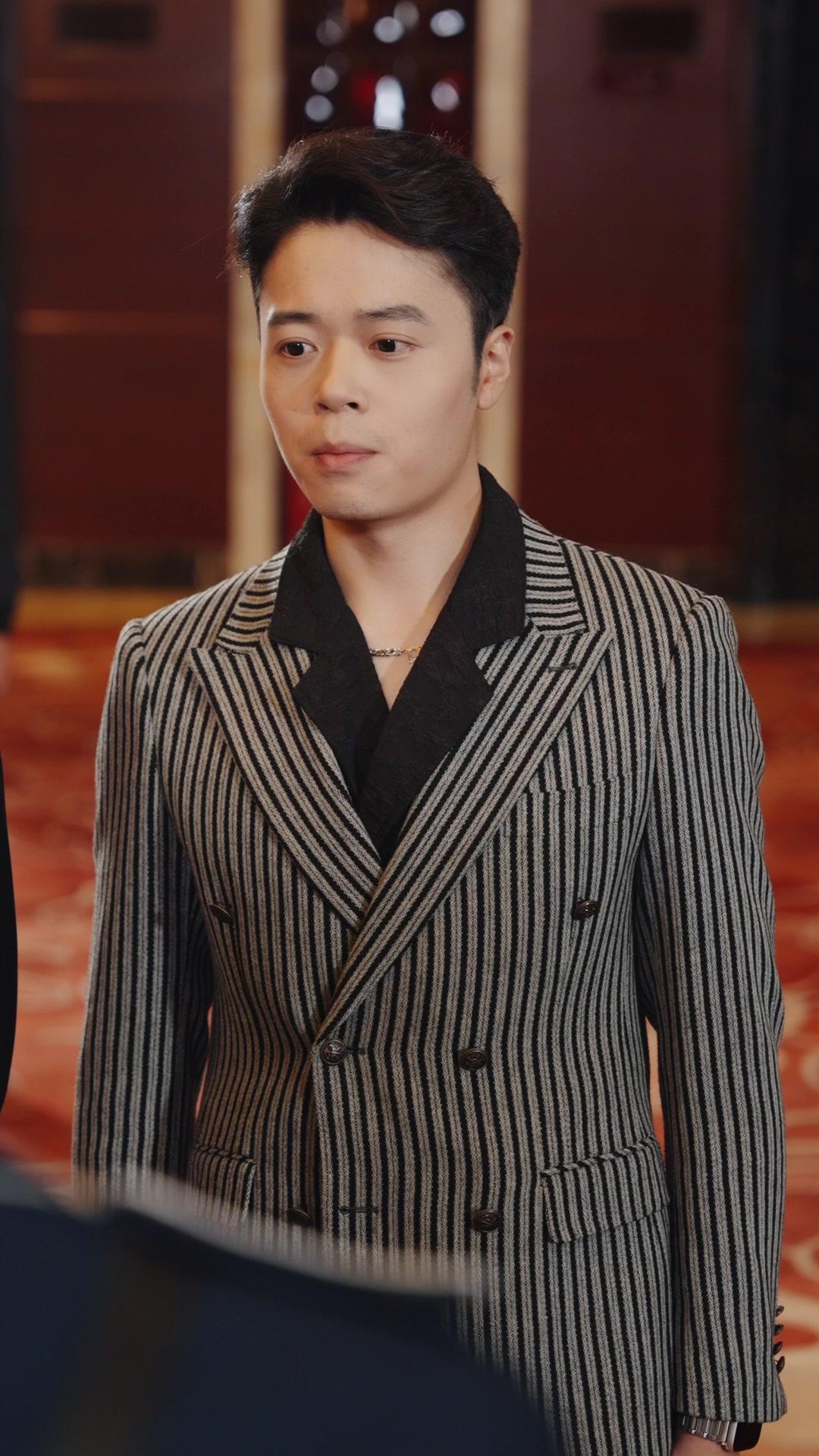 LE SOLEIL DE L'ARMÉE