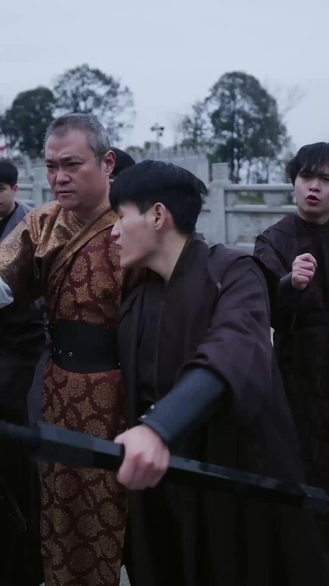 (더빙) 검성 리턴즈