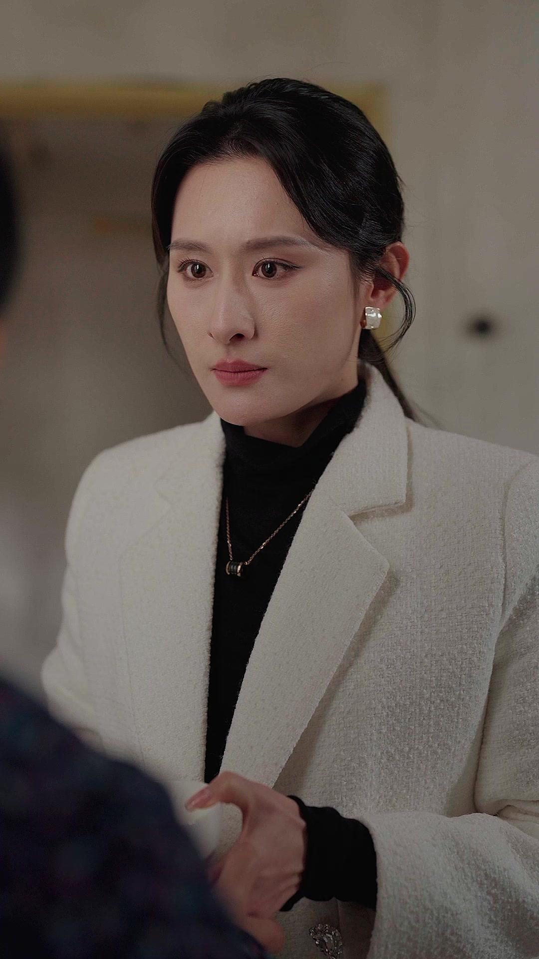 Silent Goodbye, Unseen Return