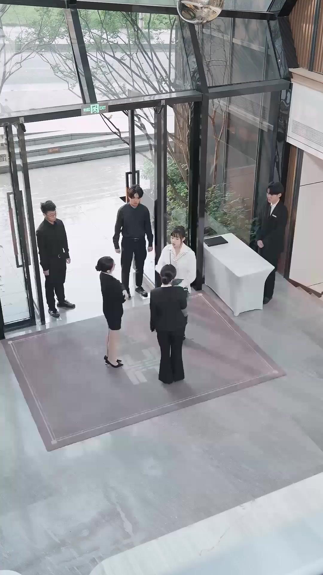 (더빙)내 아내는 슈퍼리치