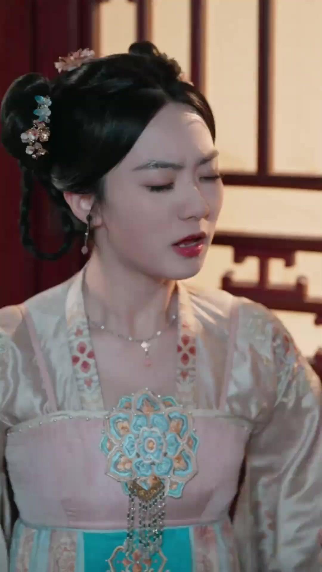 (Dubbing) Anakku, Ibumu Maharani