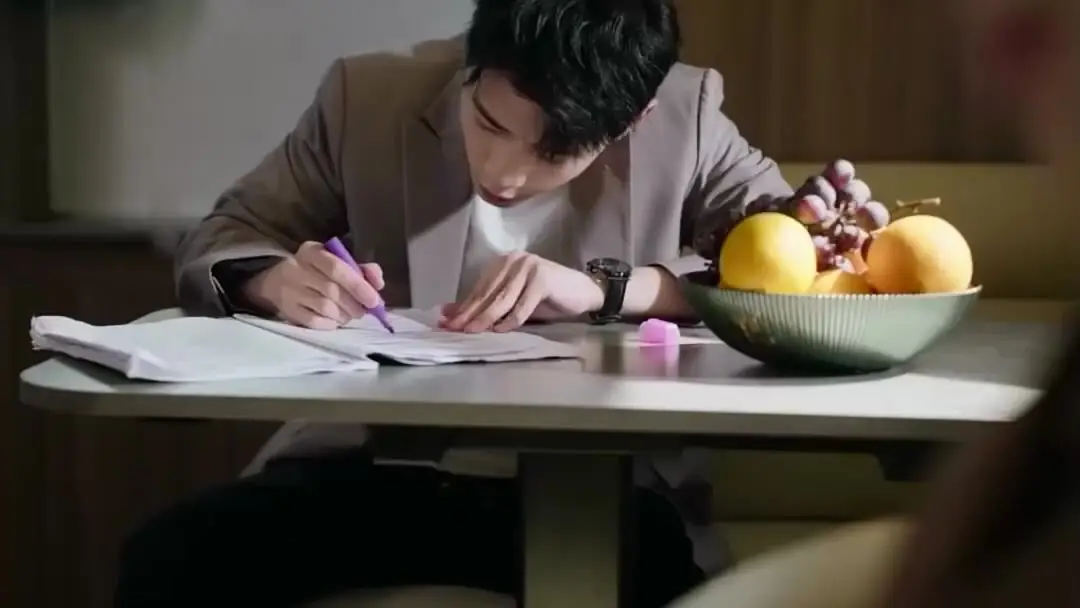 When the Fan Becomes the Focal Point