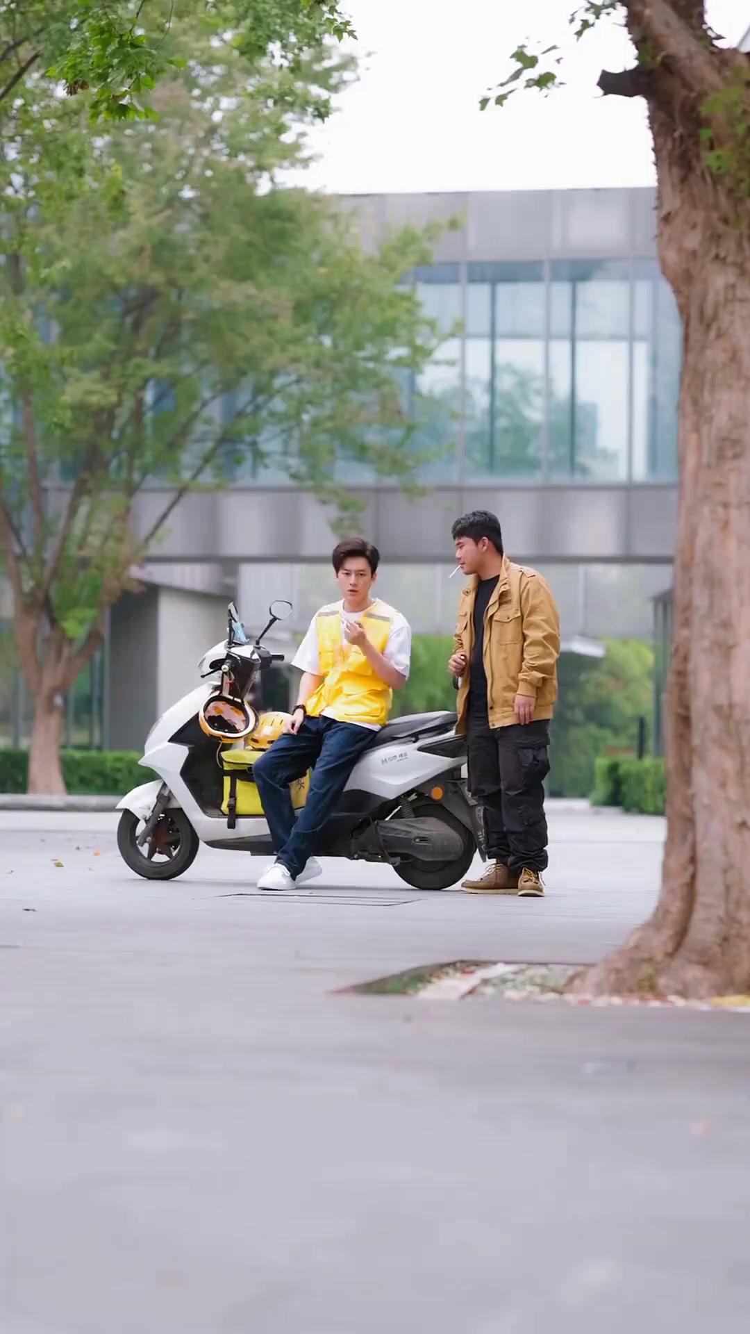 (Dubbed) Ms. CEO's Invincible Guard