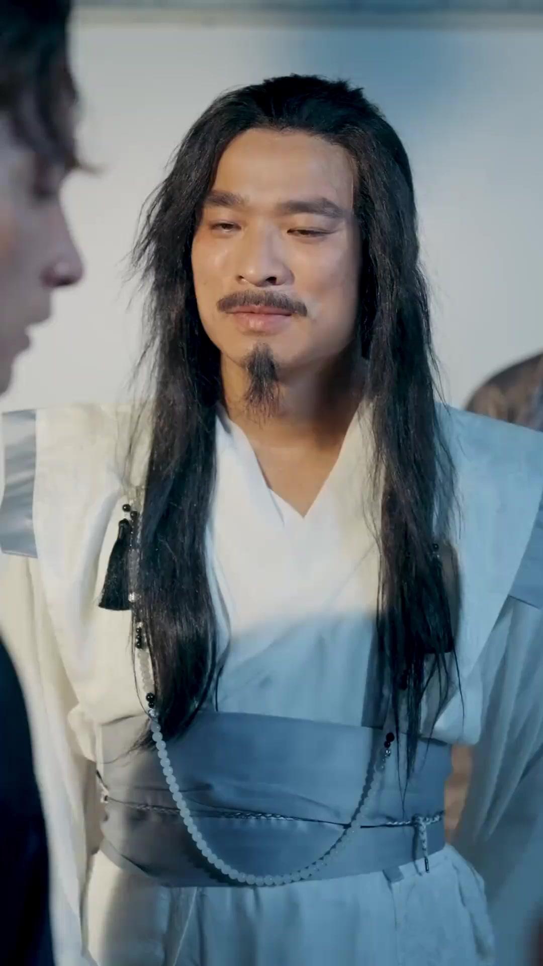 Bangkitnya Anak Terbuang