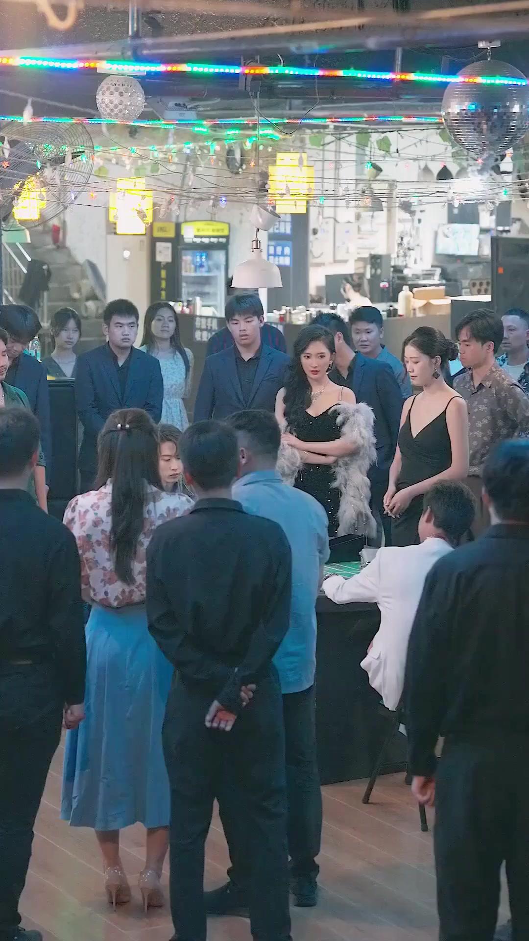 (พากย์เสียง) ผู้เชี่ยวชาญต้านพนัน