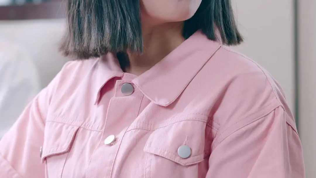 When Jewelry Talks Louder Than Words