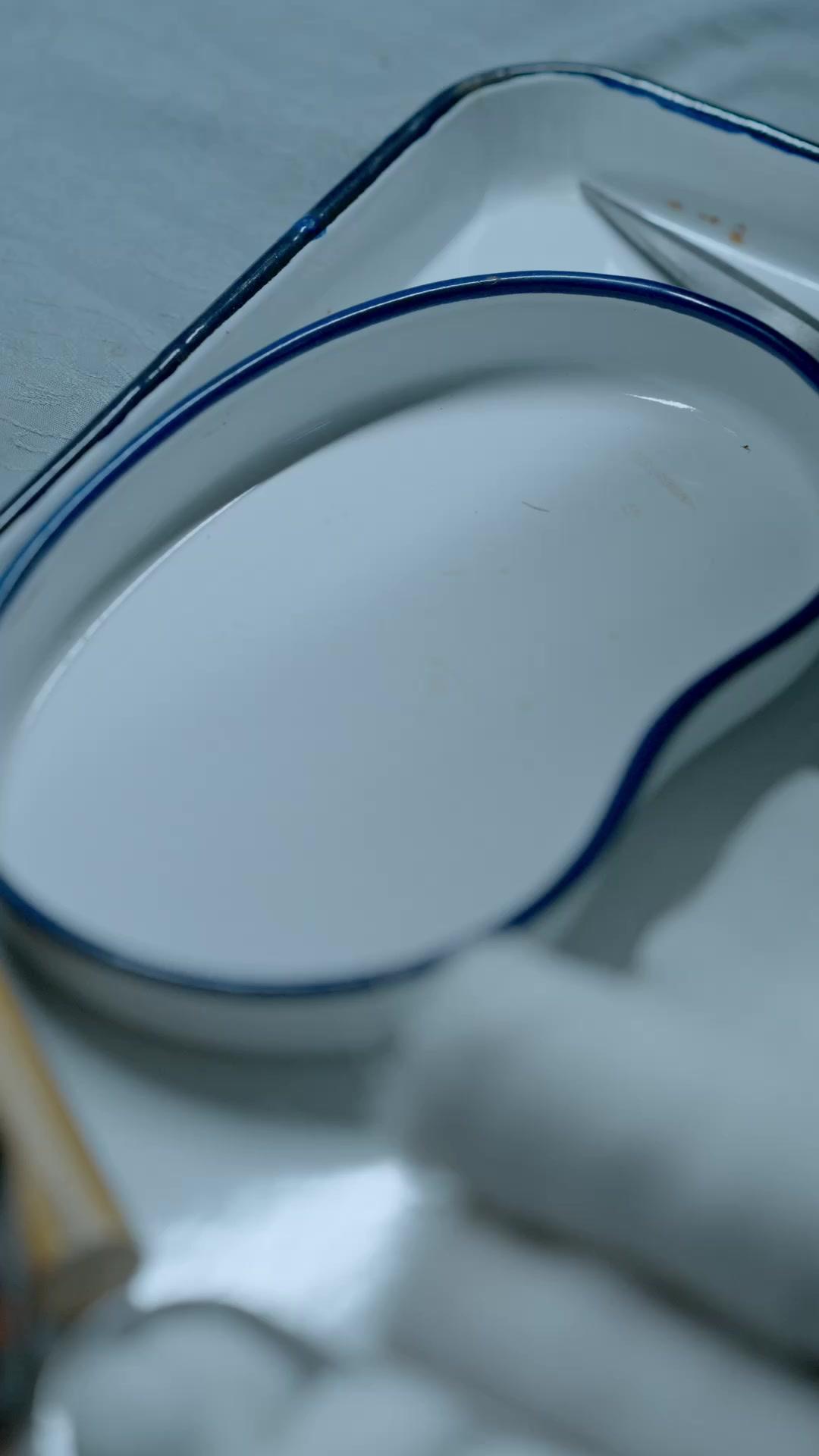 พ่อบ้านๆ ต่อยล้มทั้งสำนัก