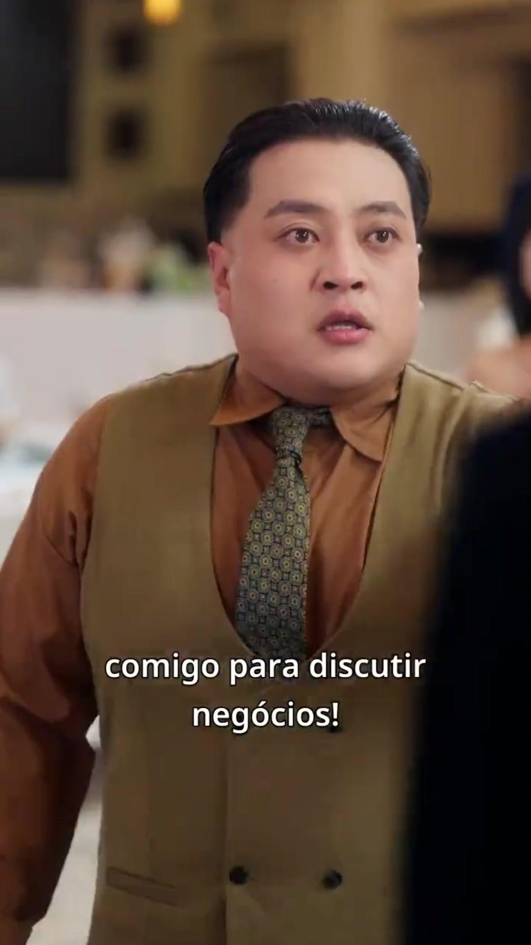 Mimada pelo Famoso Presidente