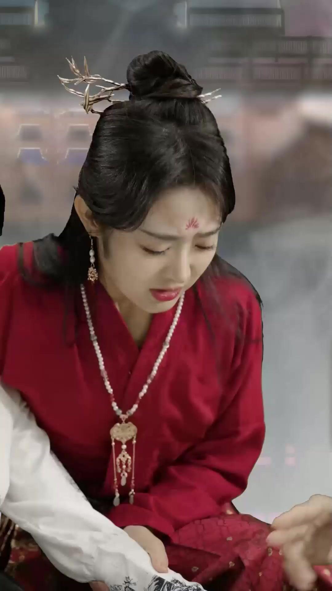 Dewa yang Tersegel Ingatannya