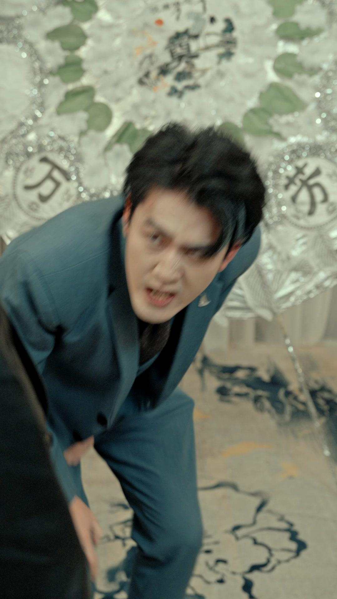 피 튀기는 가문 싸움