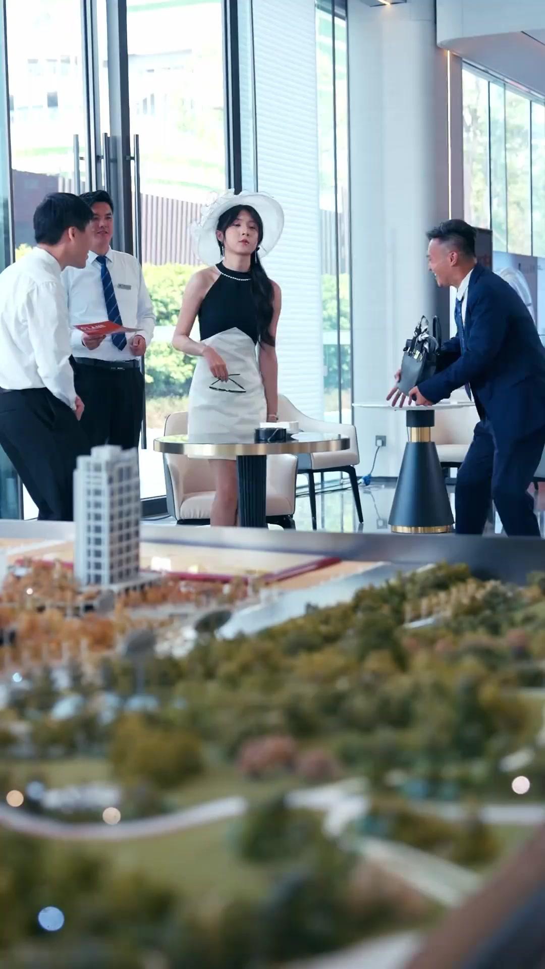 وعدُ نارٍ لا تنطفئُ