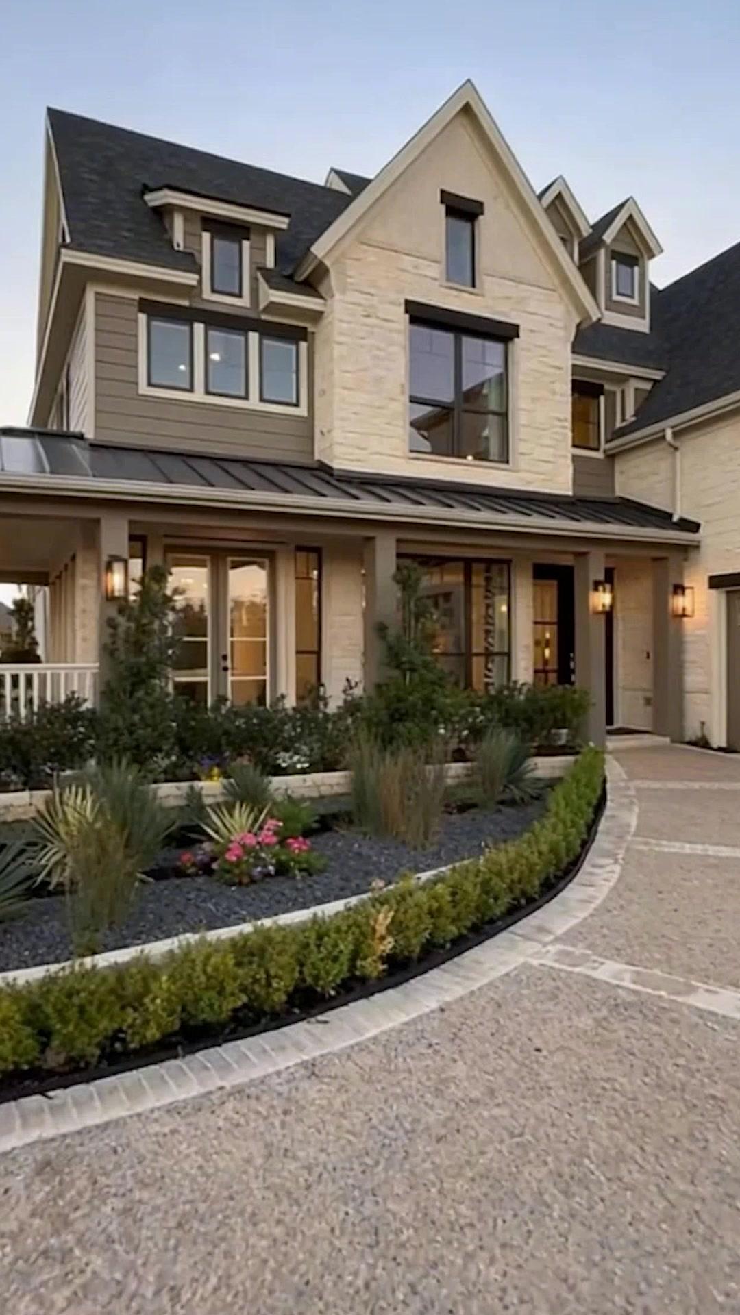 Oops! Nerdy Girl Is My Kitten