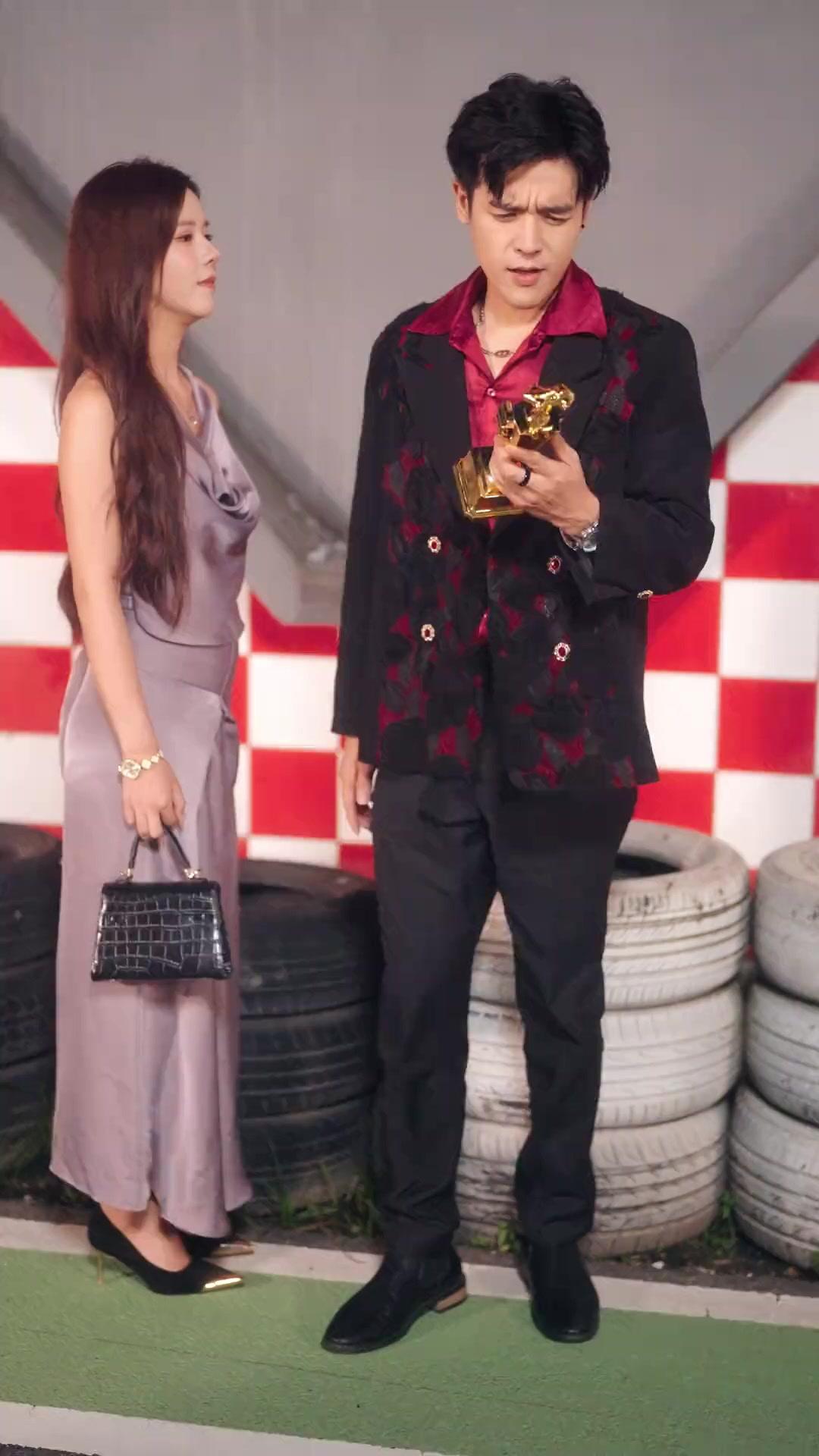 Tudo por Ela, Nada em Troca