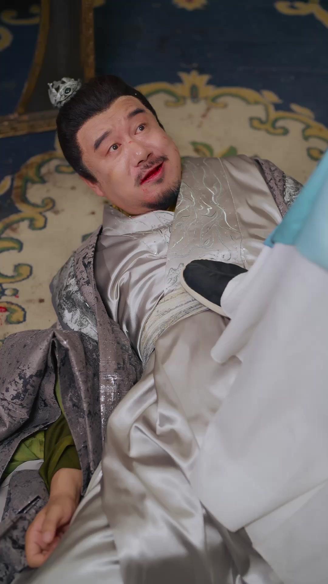 A Vilã… Que Quebra o Destino?!