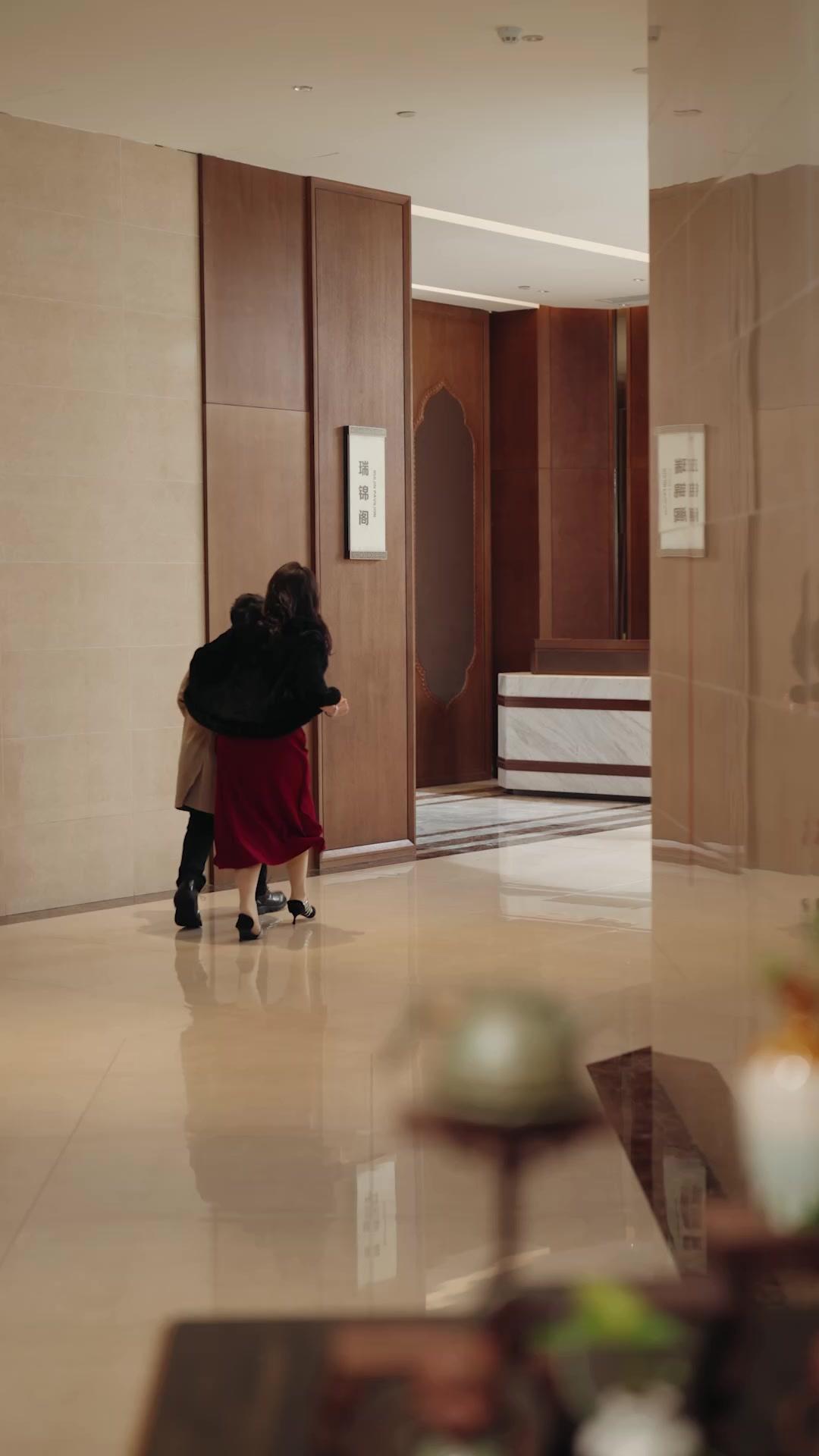 小小福星大大眼