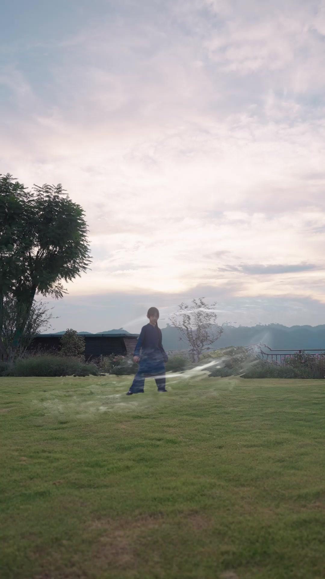 Dua Dunia: Dendam Dan Cinta