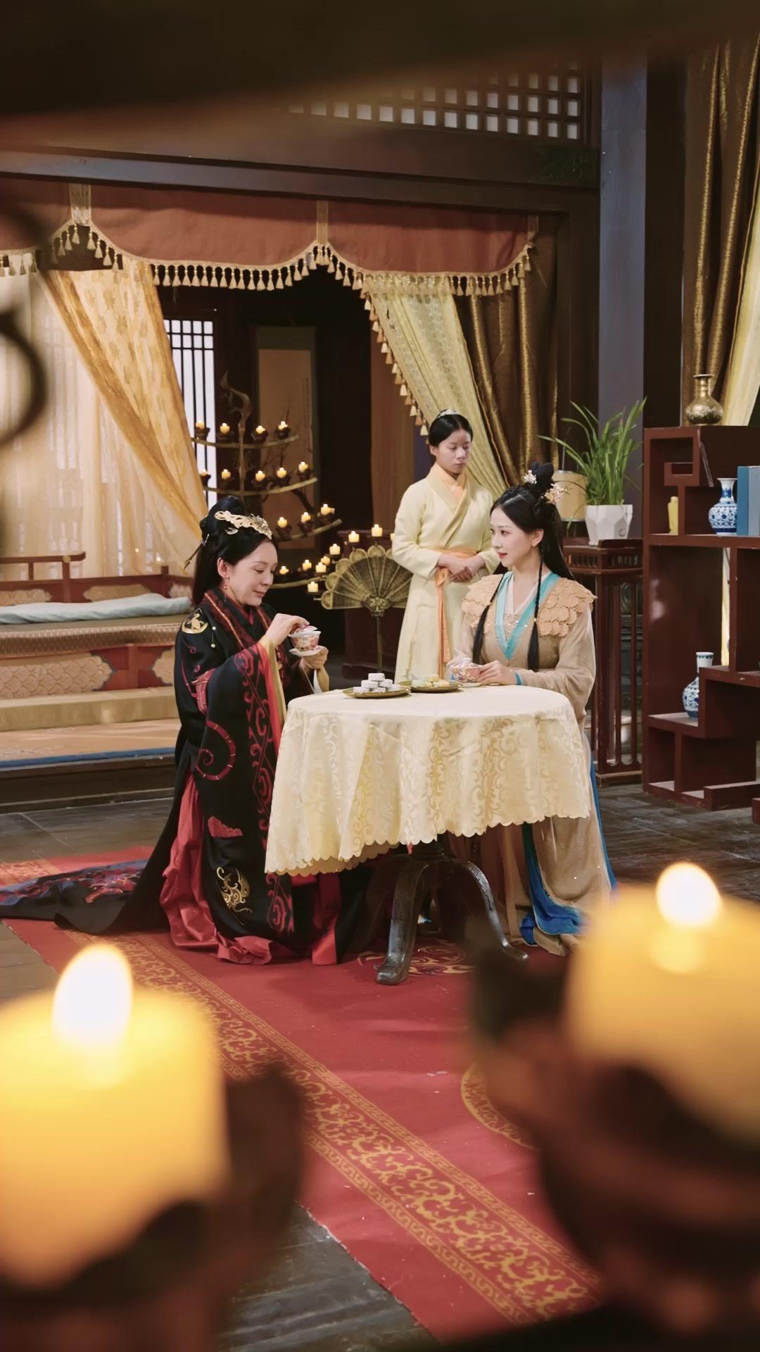 The Royal Flame: Secrets of the Palace