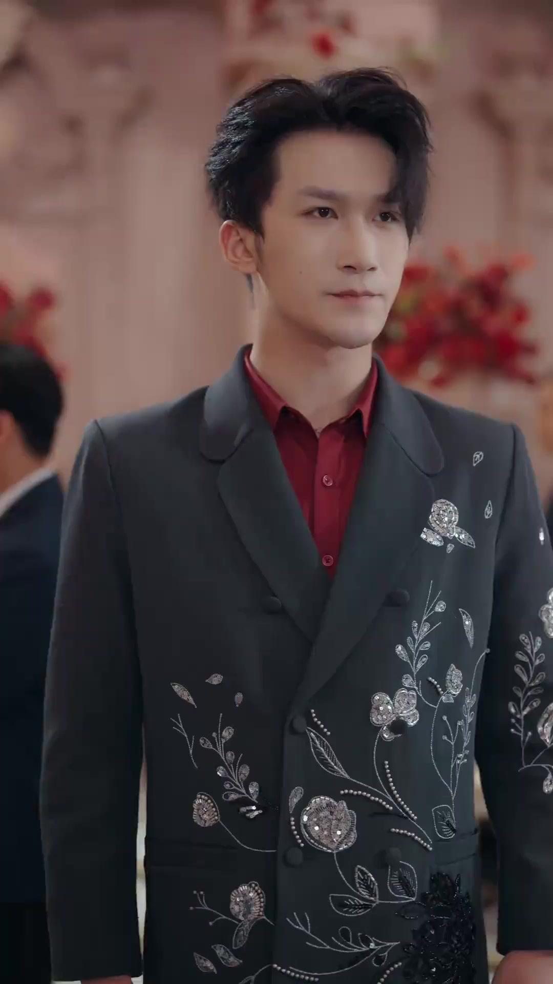 คนเดิมหรือความลวง