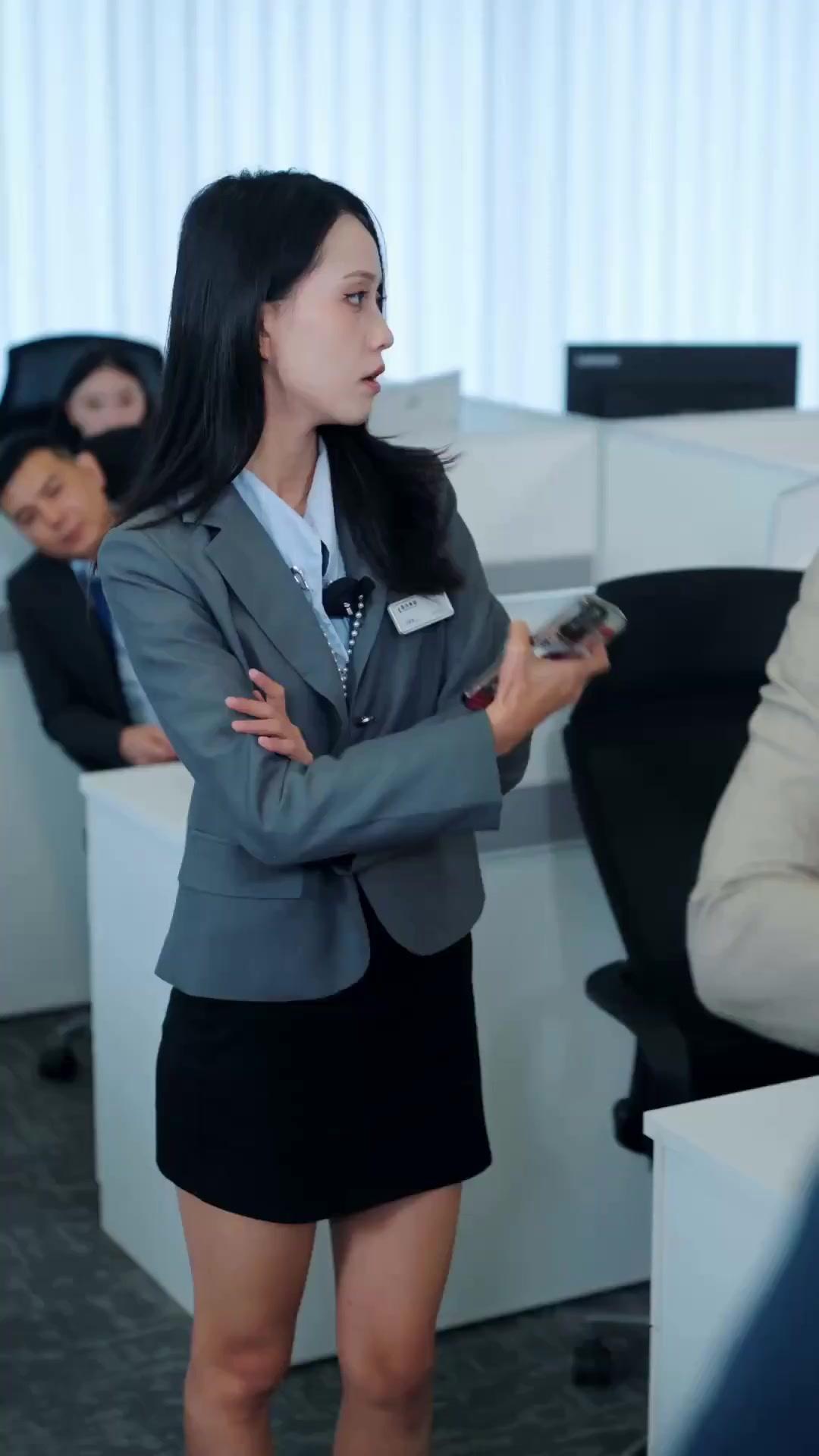 (Dubbed) Ms. CEO vs. Mr. Trash Husband 2.0