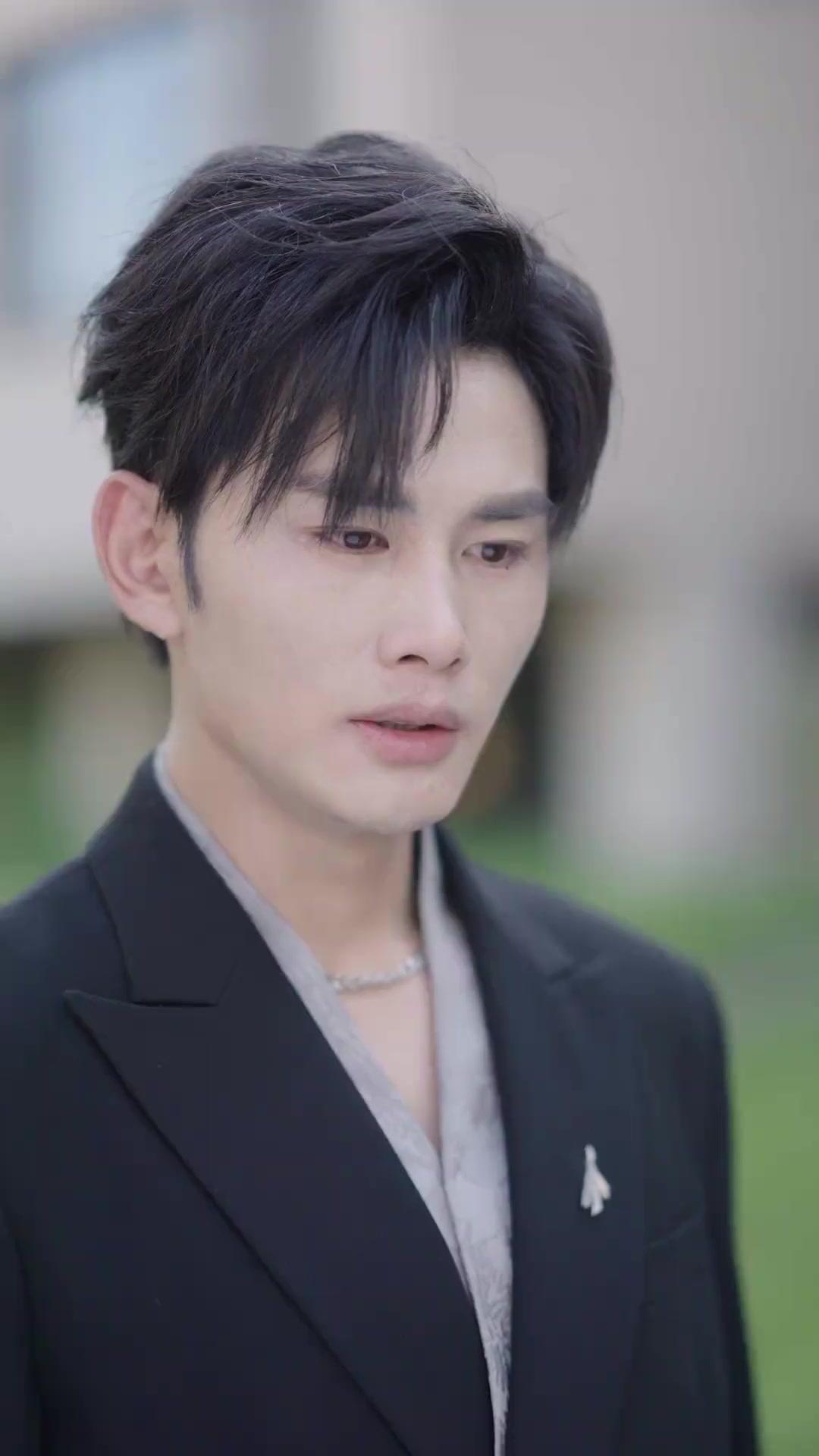 ราชาหมาป่าบ้าเมีย