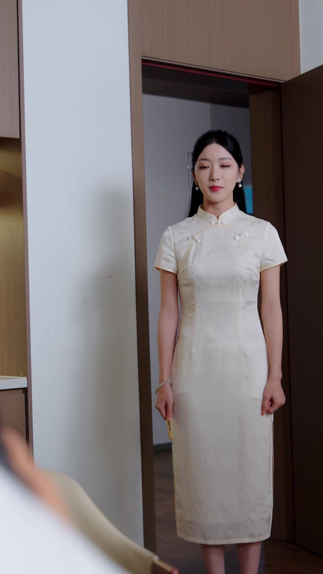 被拋棄後，抽中傭兵未婚夫