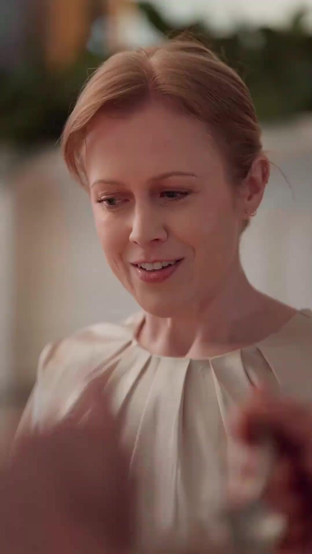 (Dublagem) De Criada a Dona