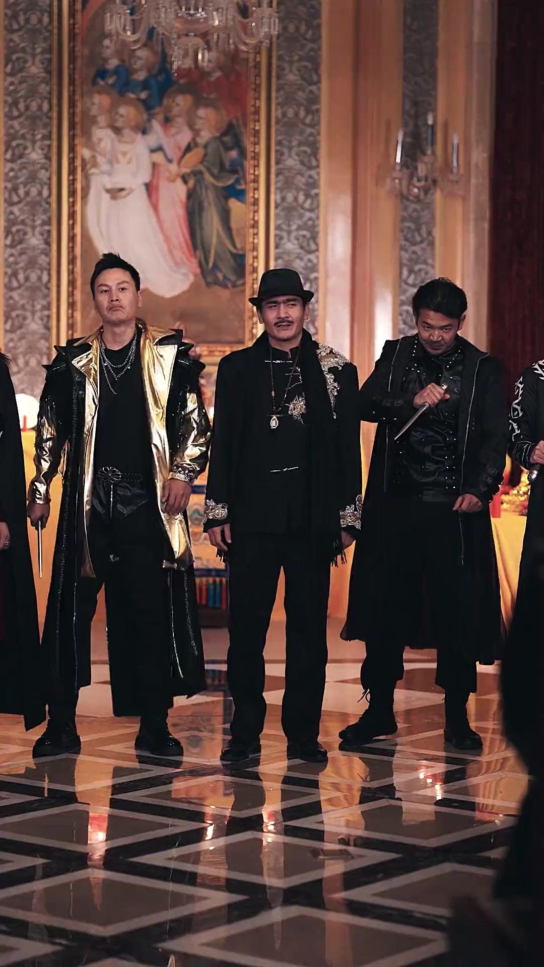 해외 10년, 무적으로 귀환하다