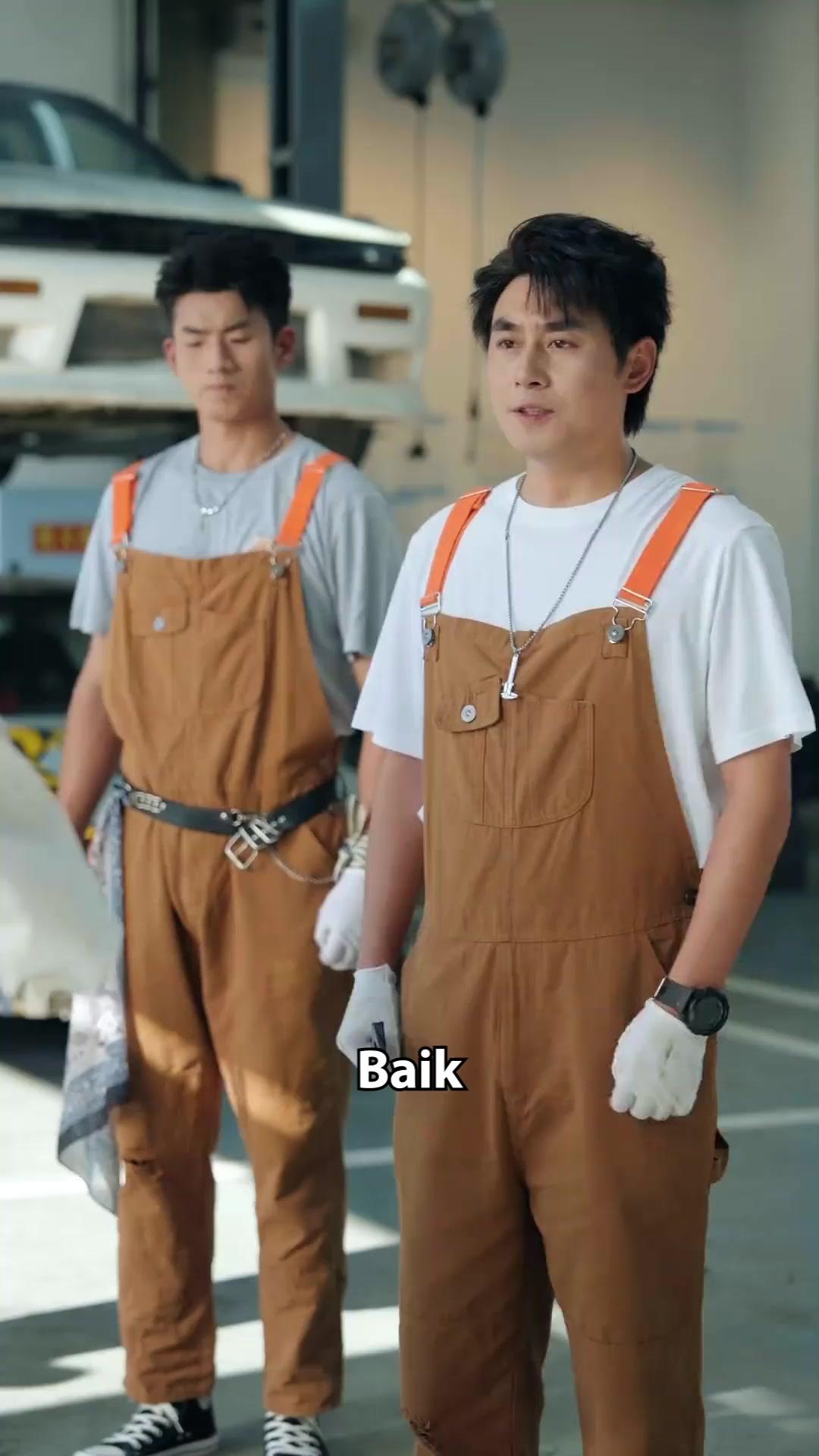 (Sulih suara) Ayahku Dewa Balap